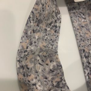 Lululemon Fly Away Tamer Headband